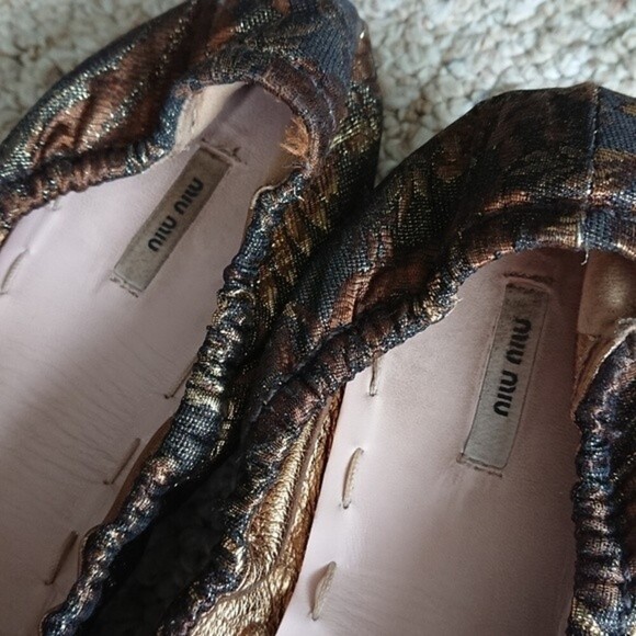 Miu Miu Leather Ballet Flats Gold & Metallic size 8.5 - Picture 6 of 11